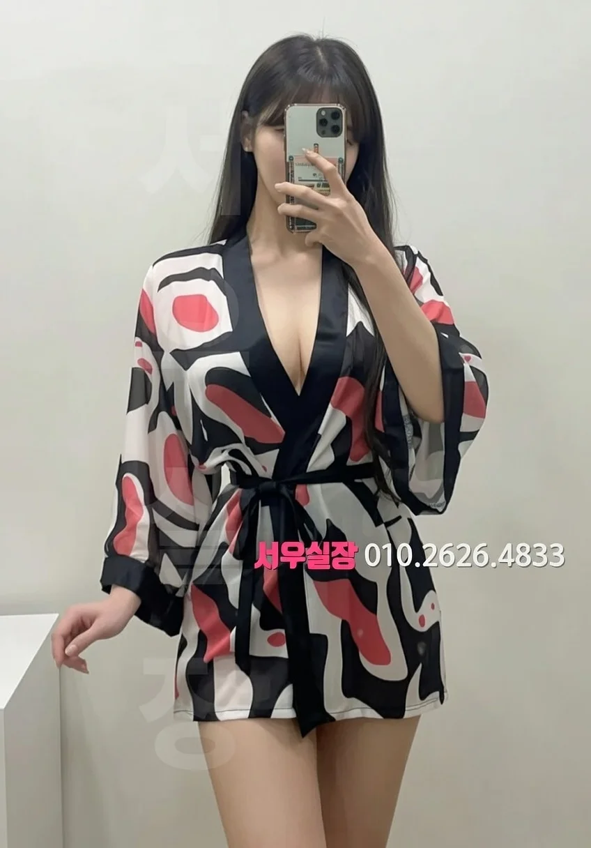 신촌 풀살롱 프리미엄 라인업 32번 프로필