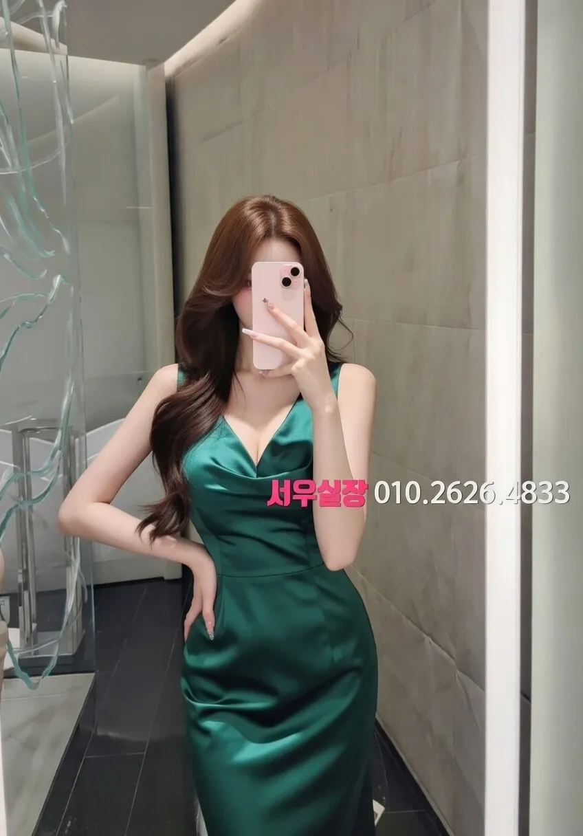 신촌 풀싸롱 프리미엄 라인업 23번 프로필