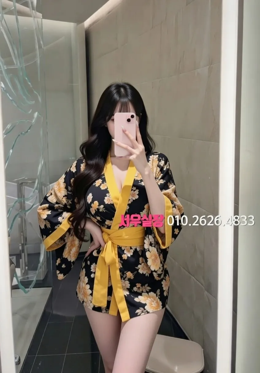 신촌 쓰리노 프리미엄 라인업 30번 프로필