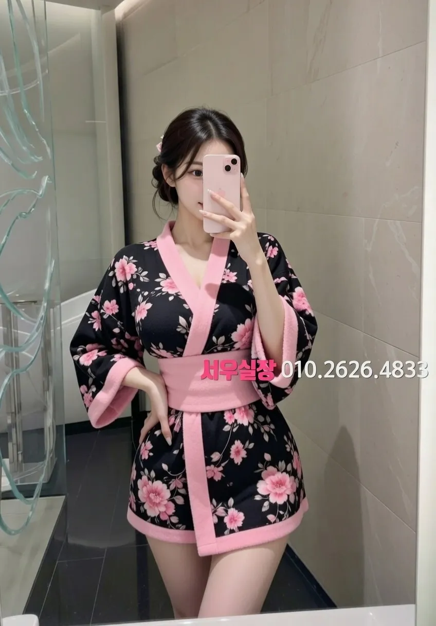 신촌 호빠 프리미엄 라인업 24번 프로필