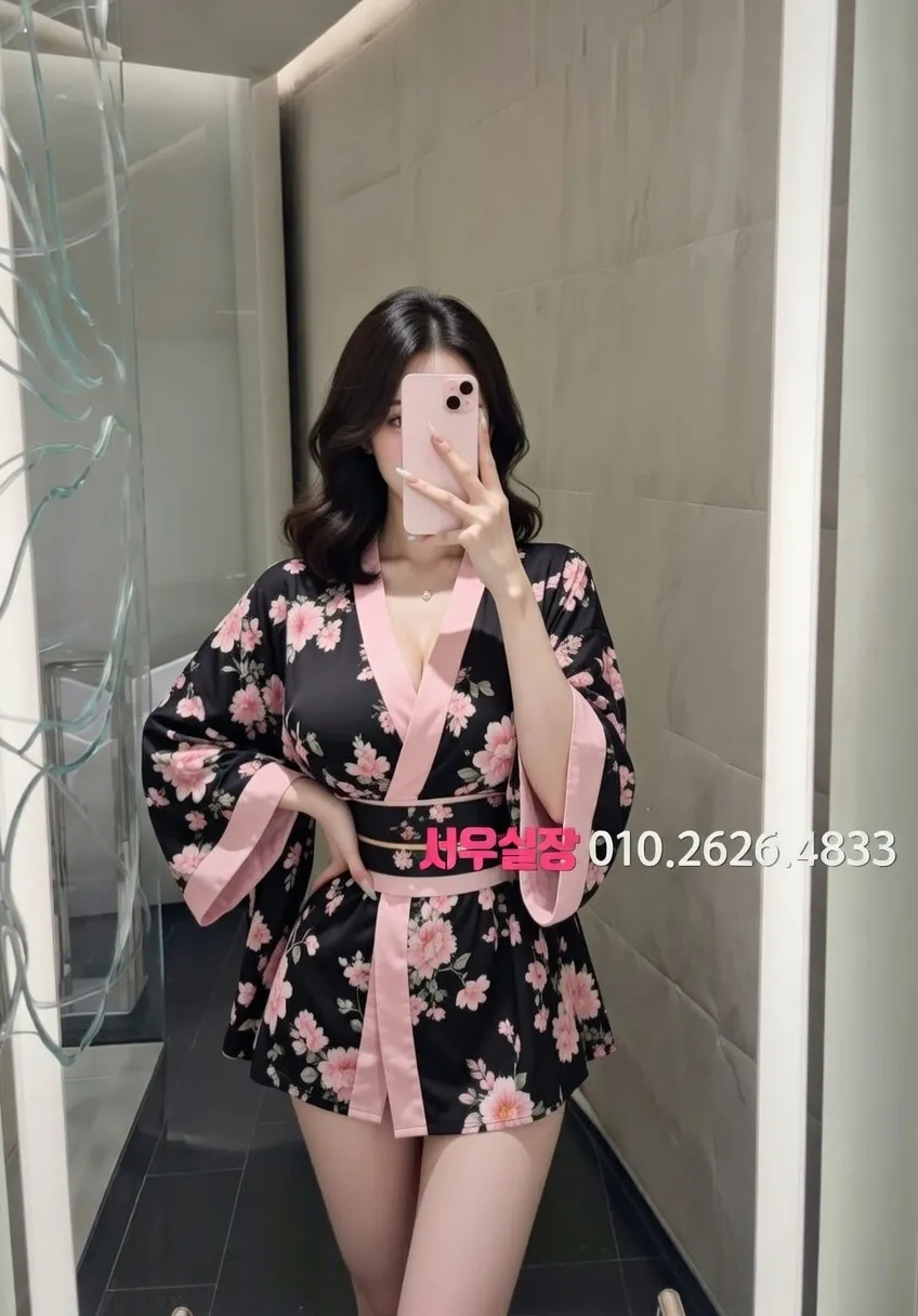 신촌 러시아노래방 프리미엄 라인업 12번 프로필